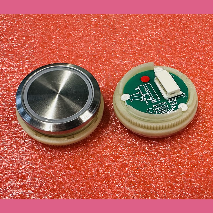 Модуль кнопочный "без символов" серебристый круглый красная подсветка KDS50 Kone