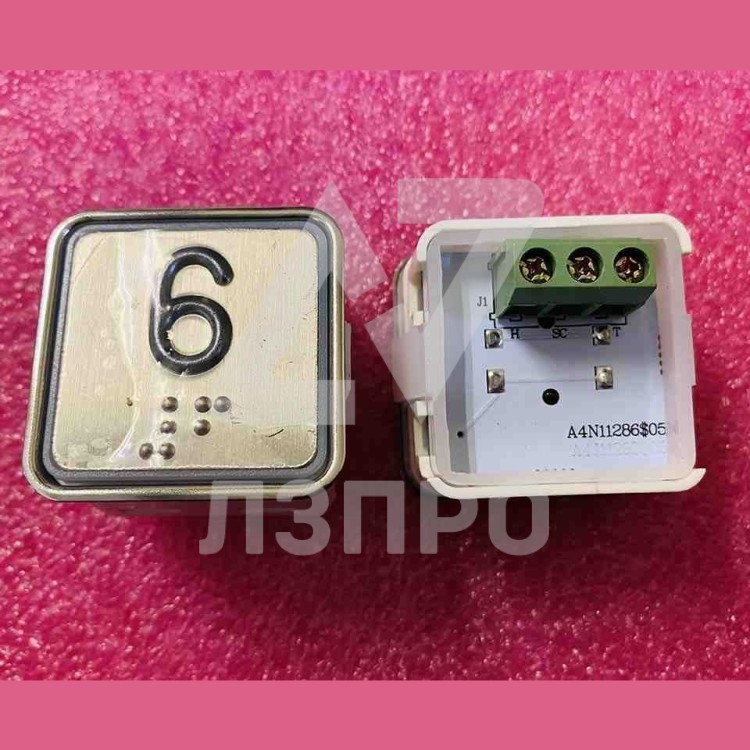 Кнопочный модуль "6" (красная подсветка, с шрифтом Брайля, A4N11286$05) KA302W-D-R-06 ЩЛЗ