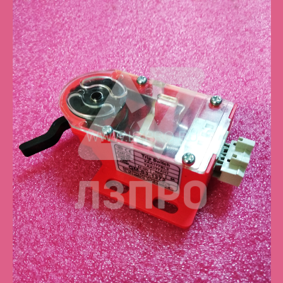 Выключатель левый Trip Switch QM-S3-1372 XAA177BL3 (аналог TAA177AH1) XIZI OTIS