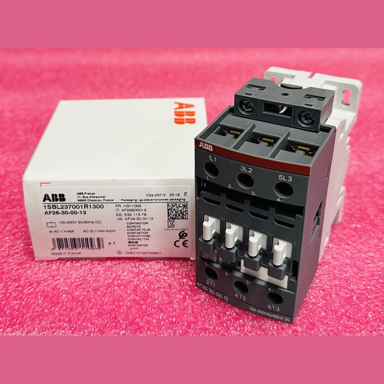 Контактор с универсальной катушкой 100-250V 11kW AF26-30-00-13 ABB