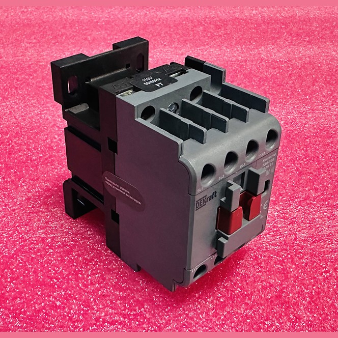Контактор 12A 110VAC 3P 1НЗ КМ-102 21909DEK DEKraft