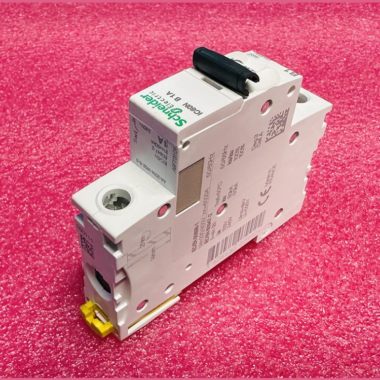 Автоматический выключатель Acti9 iC60N B1А 1P 6кА A9F73101 Schneider Electric
