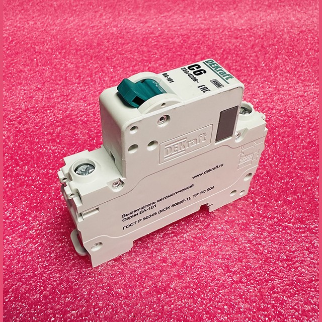Автоматический выключатель ВА-101 1P 6А C 4.5кА DEKraft