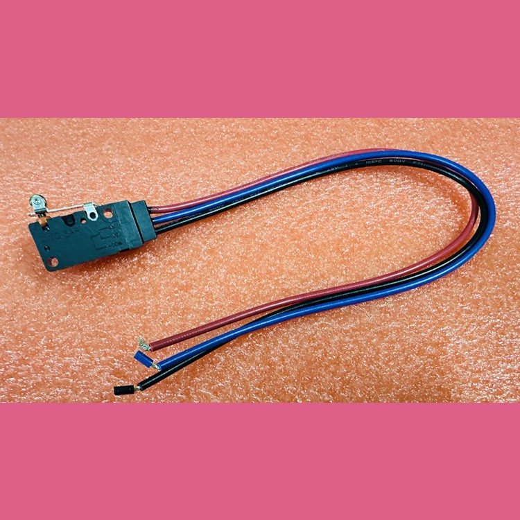 Микропереключатель B5A/FSK-14 G5W11 ZING EAR